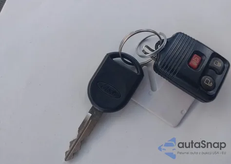 2007 Ford F-150 Xl/Xlt z USA, uszkodzony, nr VIN 1FTPF12V27KC40208